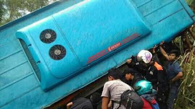 Kronologis kecelakaan bus mau di Cikidang dan daftar korbannya.