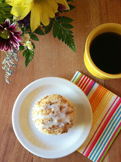 http://pantrydreams.blogspot.com/2013/05/coffee-cake-muffins.html