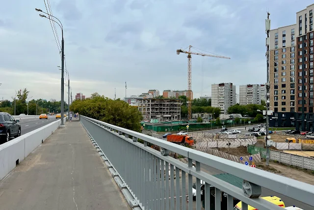 Шелепихинский мост, строящийся жилой дом по программе реновации