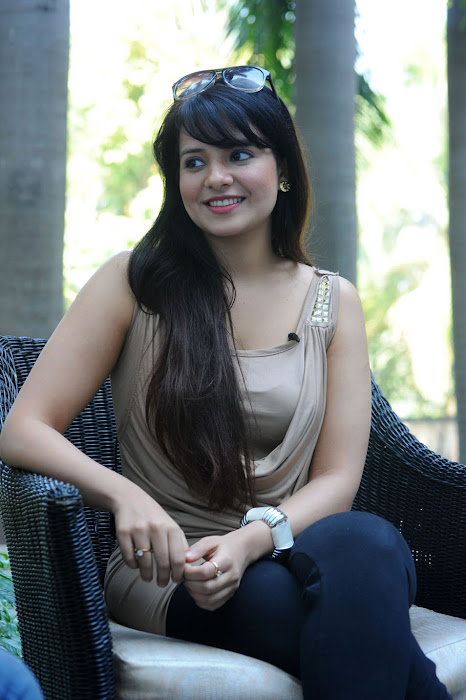 saloni , saloni new unseen pics