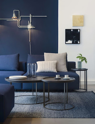 Navy blue living room decor and design