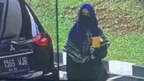 Polri Jelaskan Kenapa Terduga Teroris Bisa Masuk dan Serang Mabes