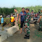 Kurangi Resiko Banjir Koramil 0815/03 Sooko Bersama Masyarakat Karya Bakti Bersihkan Sungai