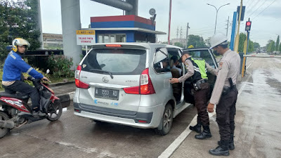 Siap Siaga, Ditpamobvit Tingkatkan Pemeriksaan Kendaraan Keluar Masuk PT Krakatau Internasional Port Cilegon