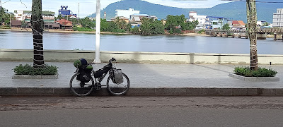 Kampot nehri ve bisikletim
