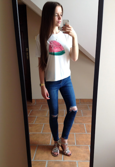 http://pl.wholesalebuying.com/product/new-leisure-women-watermelon-pattern-side-split-o-neck-short-sleeve-t-shirt-top-blouse-118514?utm_source=blog&utm_medium=cpc&utm_campaign=Flora036
