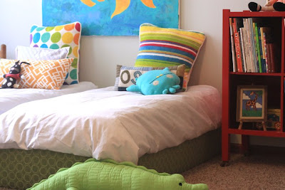 Kids Upholstered Beds on Design Dazzle  Diy   Upholstered Kids Bed