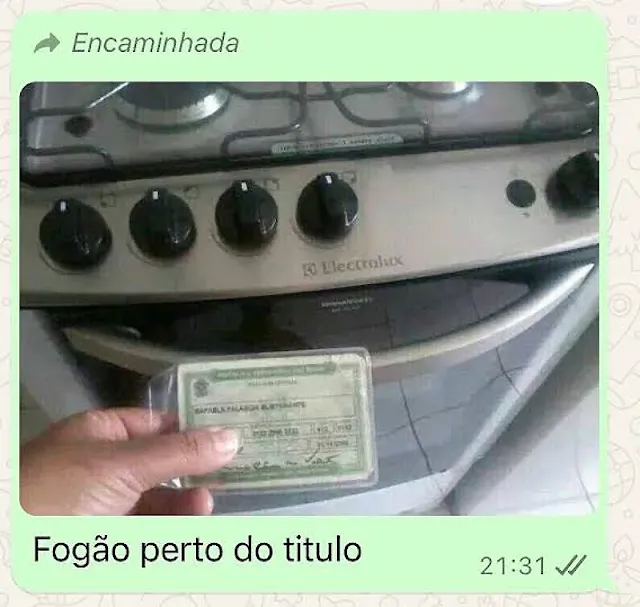 fogão perto do título