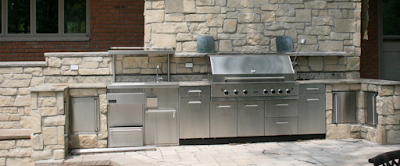 outdoor patio kitchens