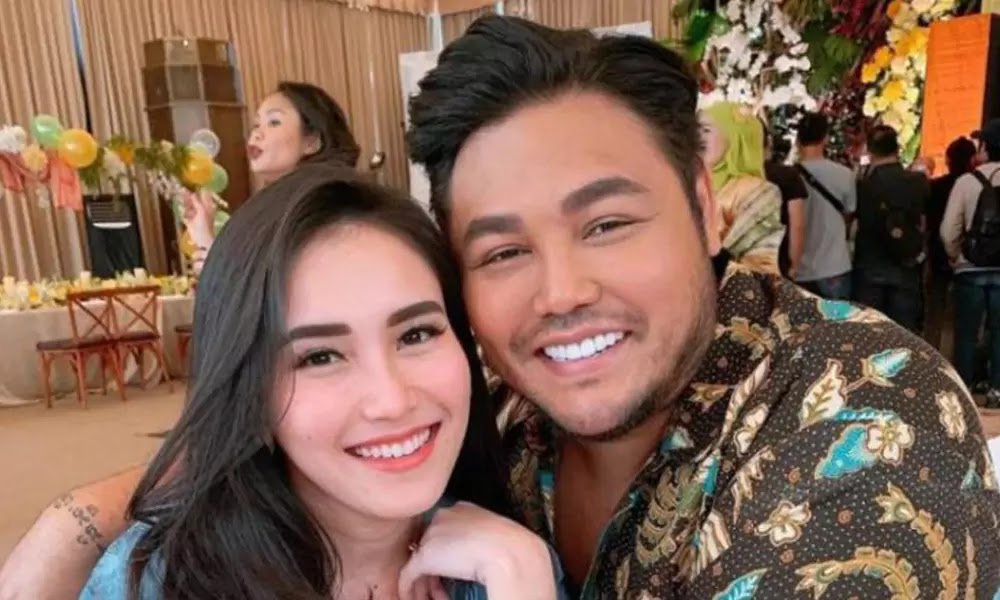 Ivan Gunawan Beri Respons Soal Kabar Lamaran Ayu Ting Ting