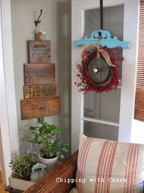 Chipping with Charm: Crate Tree...http://www.chippingwithcharm.blogspot.com/