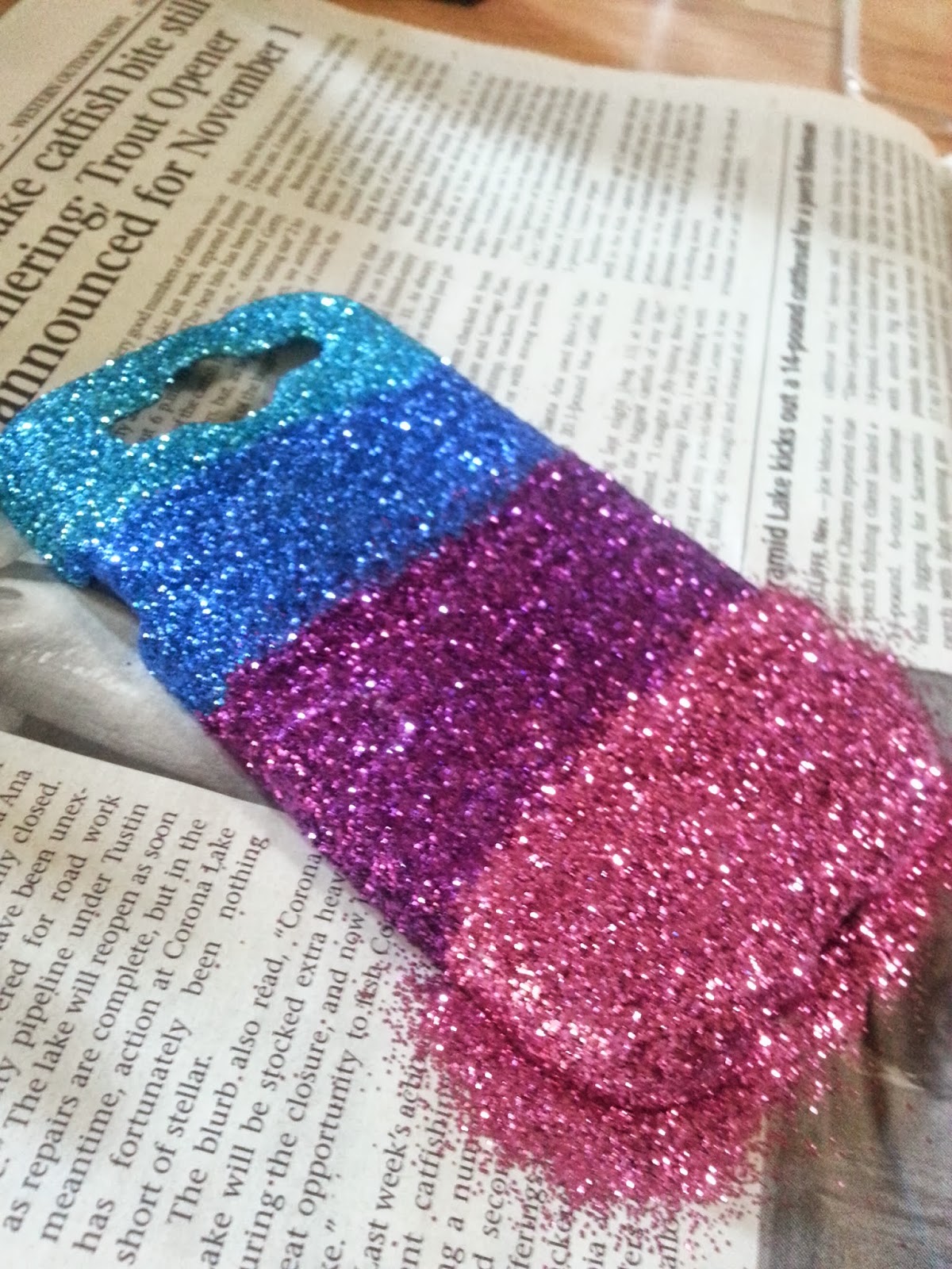 Crafting Reviews And Lifestyle Diy Glitter Phone Cases