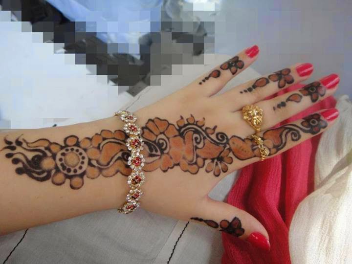 Latest Eid Mehndi Designs Free Wallpapers