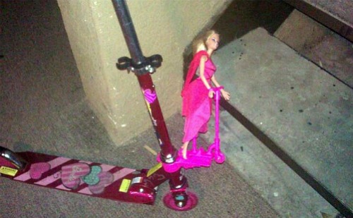 Barbie linked to three murders was photographed fleeing the scene