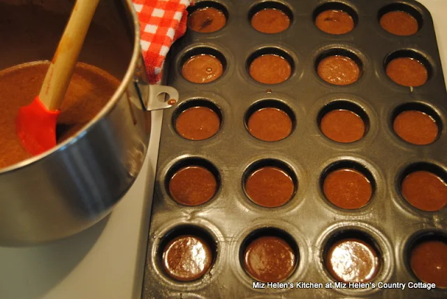 Texas Cocoa Bites at Miz Helen's Country Cottage