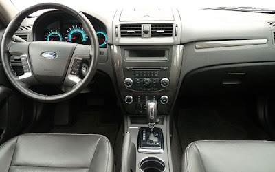 Interior: Here's a big change from before, gone are the bland buttons, 