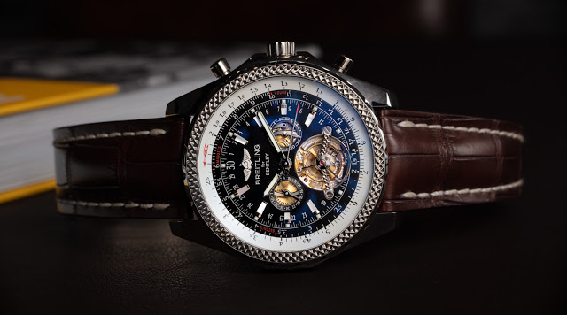 Revise la réplica del cronógrafo Breitling Bentley Mulliner Tourbillon