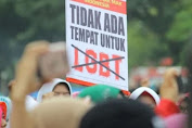 Malaysia Larang Buku Berisikan Konten LGBT