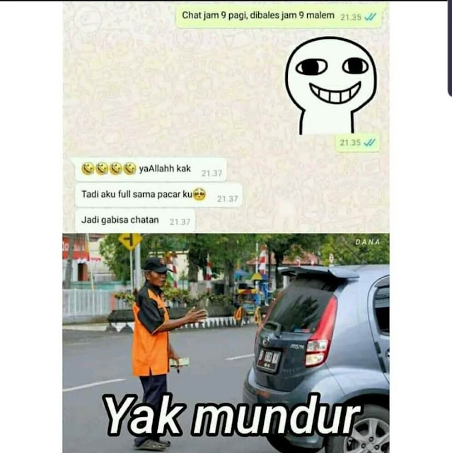 7 Meme Lucu 'Yak Mundur' Ini Kocaknya Bikin Hati Cowok Ambyar