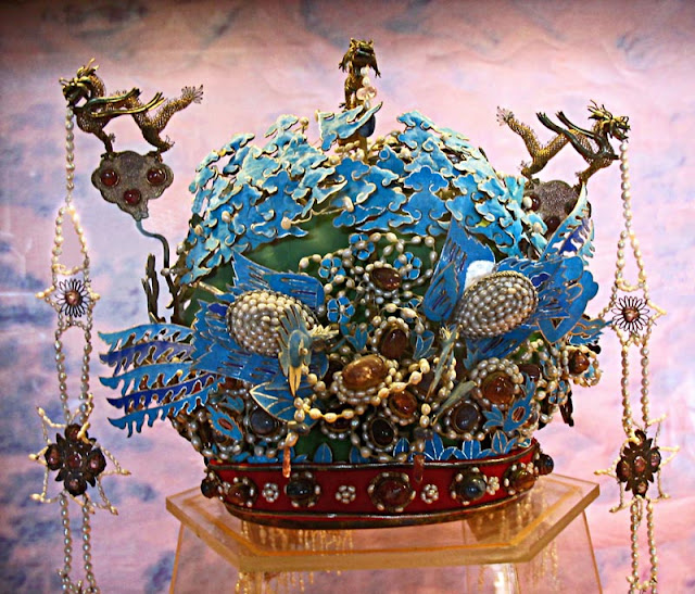 Chinese royal phoenix crown