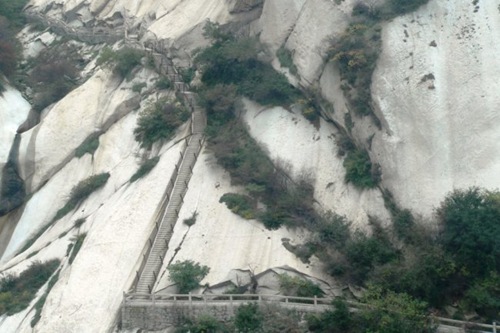 huashan staircase long