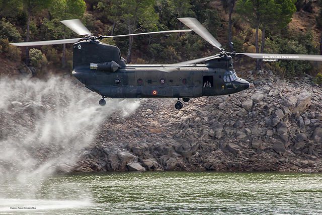 Fco.Francés Torrontera, redactor, fotógrafo, freelance, helicópteros, aeronáutica, aviación, defensa, ejército operaciones especiales, escritor, fotografía, reportajes, fotoperiodísmo.