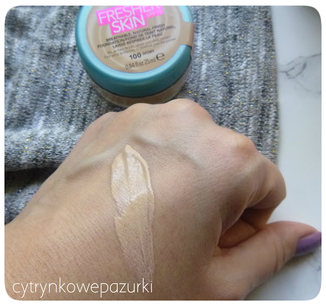  Rimmel Fresher Skin w kolorze 100 Ivory