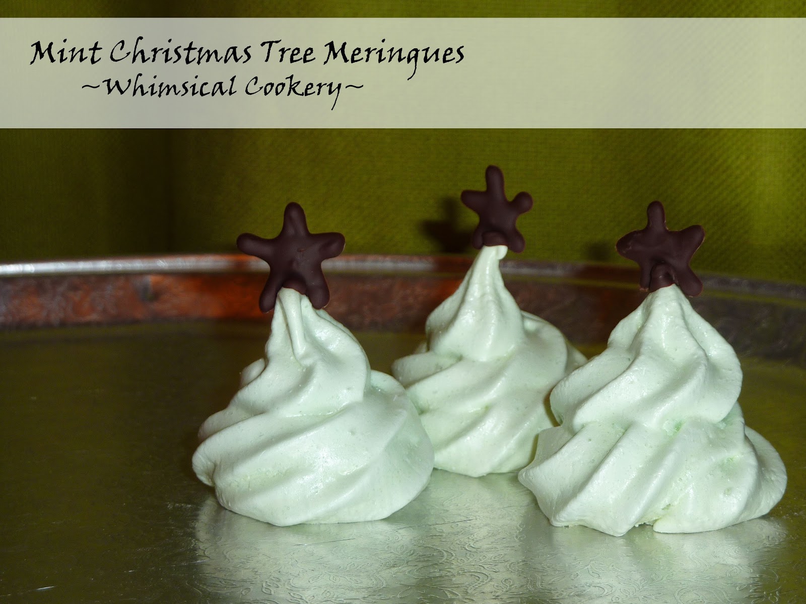 http://whimsicalcookery.blogspot.co.uk/2013/12/mint-christmas-tree-meringues.html