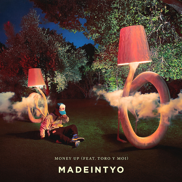 MadeinTYO conta com a parceria de Toro y Moi no audiovisual "Money Up" 
