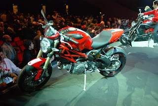 ducati monster 1100