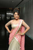 Madhu Shalini new Glamorous photos-thumbnail-30