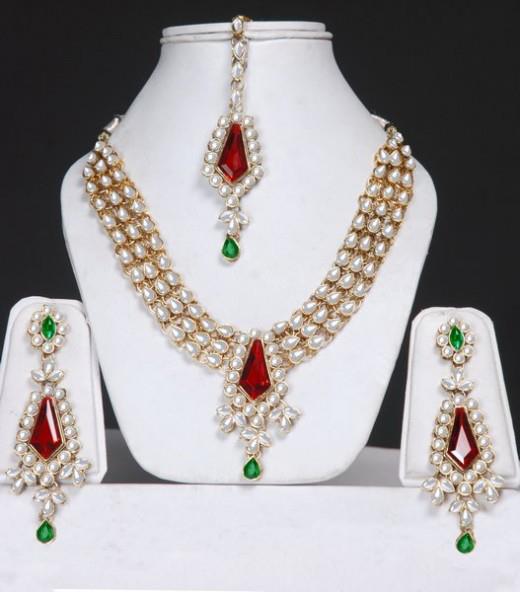 Kundan Jewellery Designs For Women