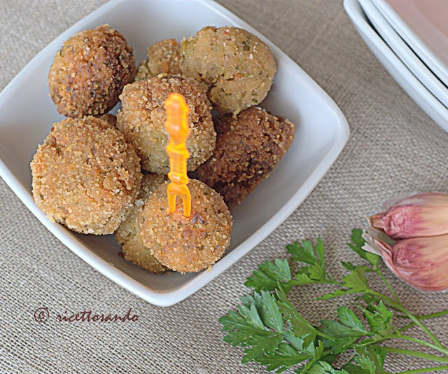 ricetta light di Polpette di riso con zucchine