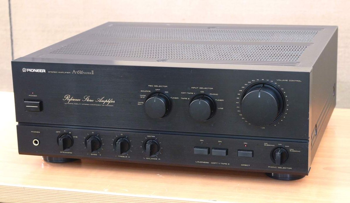 Pioneer A 616 Integrated Amplifier AudioBaza