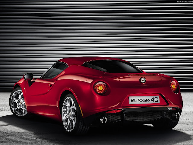2014 Alfa Romeo Images