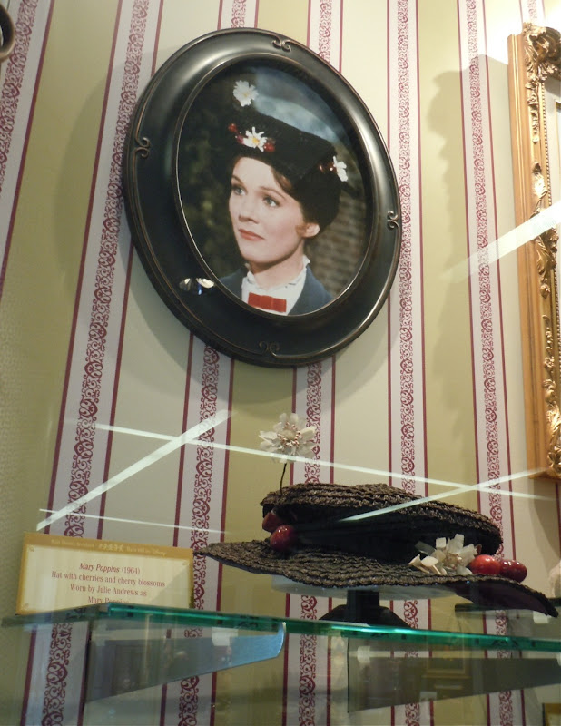 Mary Poppins hat worn by Julie Andrews