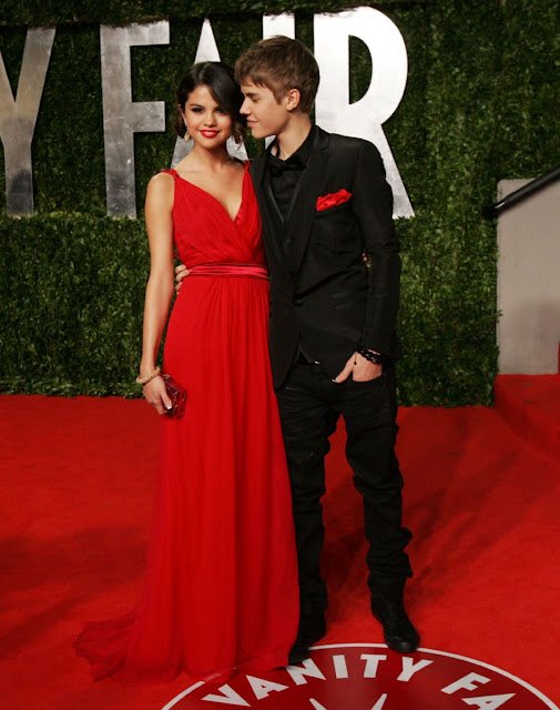 Justin Bieber and Selena Gomez 2011
