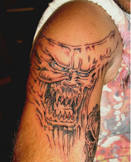 best pictures of Skull Tattoos-12