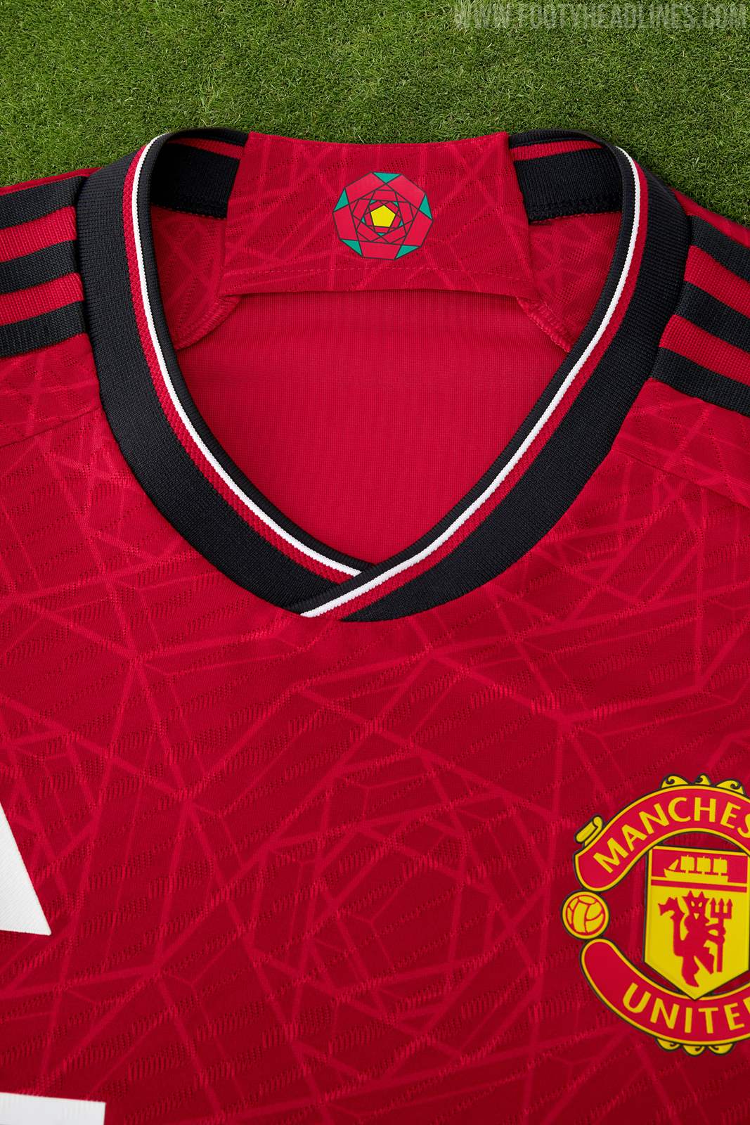 Manchester United 23-24 Home Kit Released - Footy Headlines