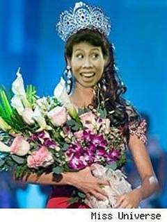 Omas Miss Universe