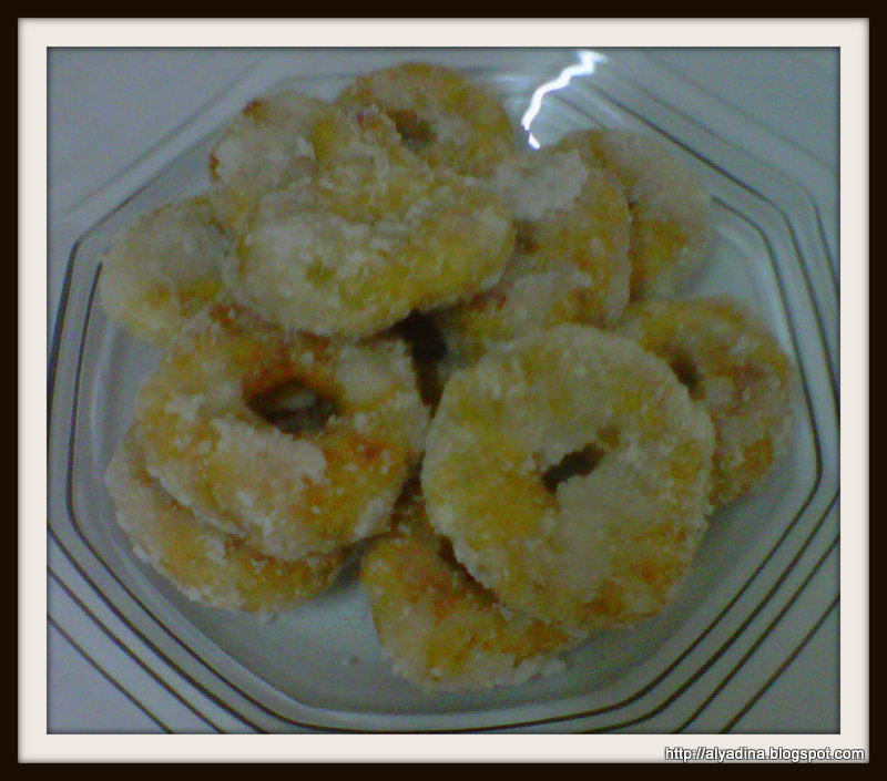 Kuih Tradisional: Kuih Gelang / Keria