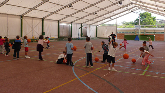 ‘Día sin cole’ viernes 23 de junio para niños de 4 a 13 años en el Parque Deportivo Puerta de Hierro