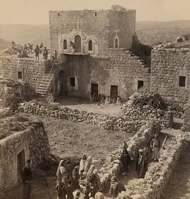 الصورة لعلية في رام الله عام ١٩٢٠