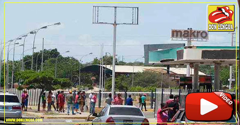 Ni los estantes se salvaron en el saqueo a Makro de Maracaibo - Quedó PELADO!