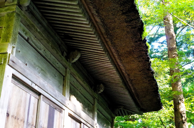十柱神社建於1694年。