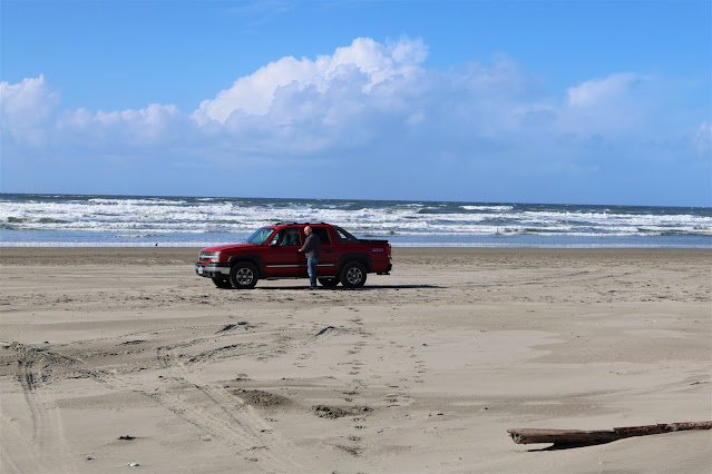 Driving on a long beach at Long Beach Washington