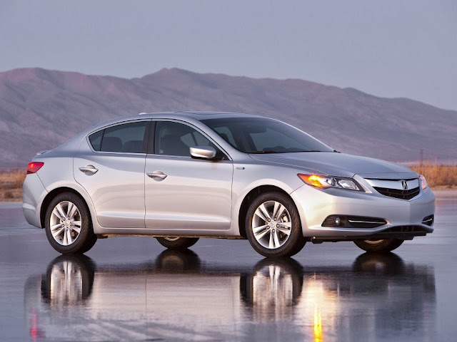 Acura ILX Hybrid Car Wallpaper