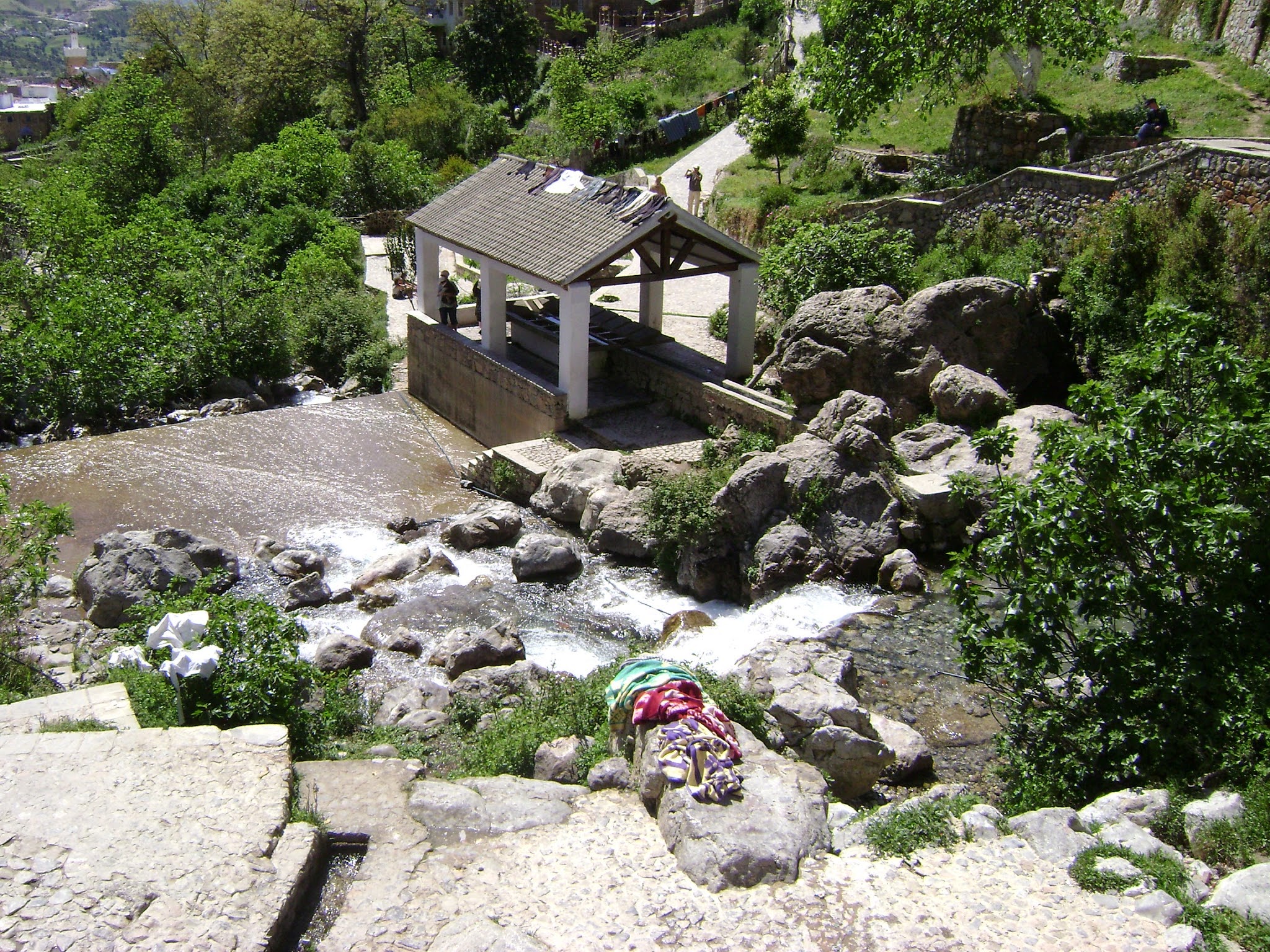 Manantial de Ras el-Maa (Chaouen) (Marruecos) (@mibaulviajero)