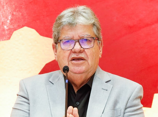 João Azevêdo anuncia contratação imediata de 80 concursados da Cagepa