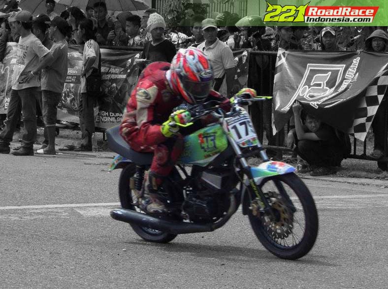 Modifikasi RX King 2001 Singkawang, Motor Balap Tapi Buat 